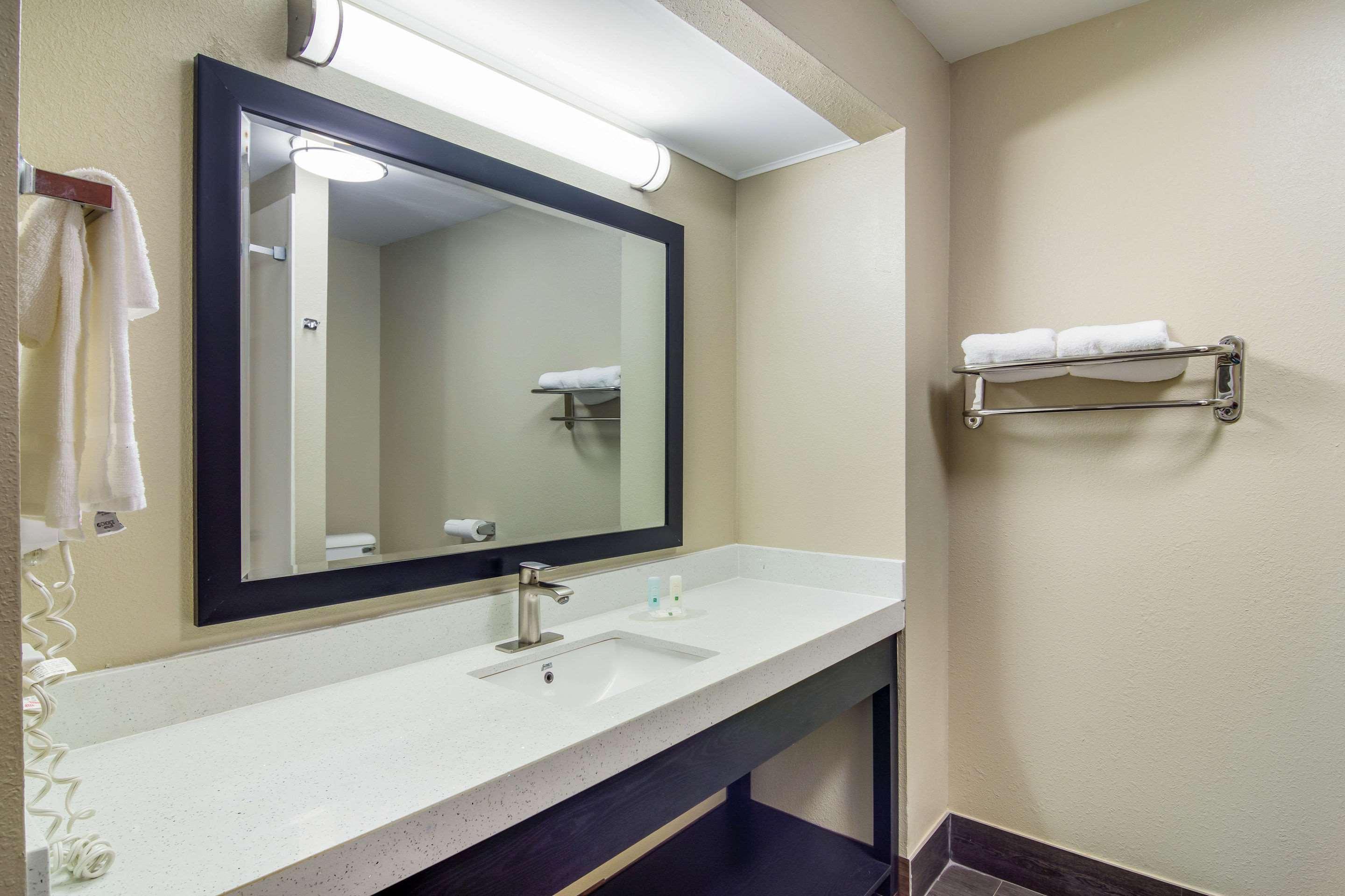 Quality Inn & Suites Canton, Ga Luaran gambar